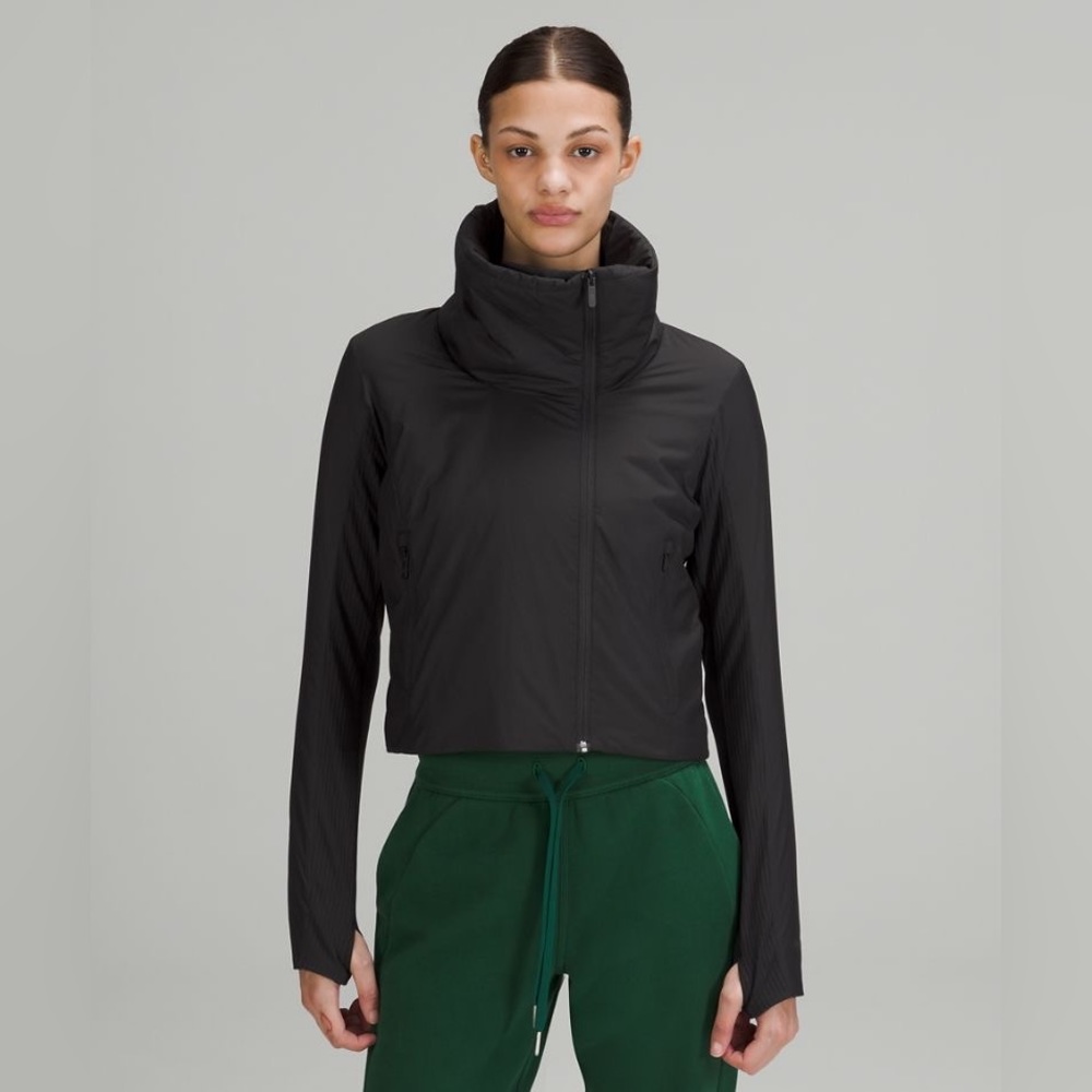 LULULEMON Sleek City Black Jacket, Thumbhole sleeves, Size 2